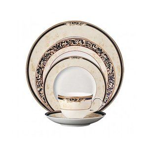 Wedgwood Cornucopia 5-Piece Place Setting